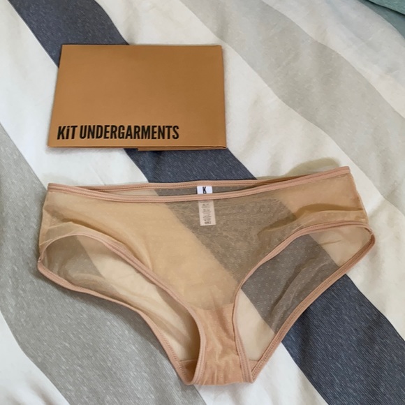 Kit undergarments mesh girlshort size 2 sand - Picture 3 of 7